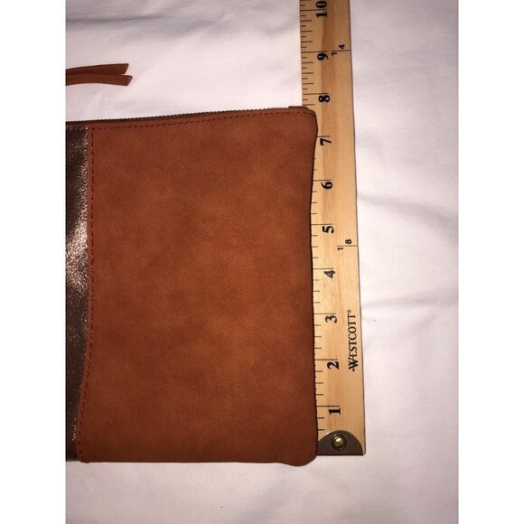 Wristlet Handbag Brown Gold Metallic Purse Vegan Leather Zip Top NEW - Picture 4 of 5